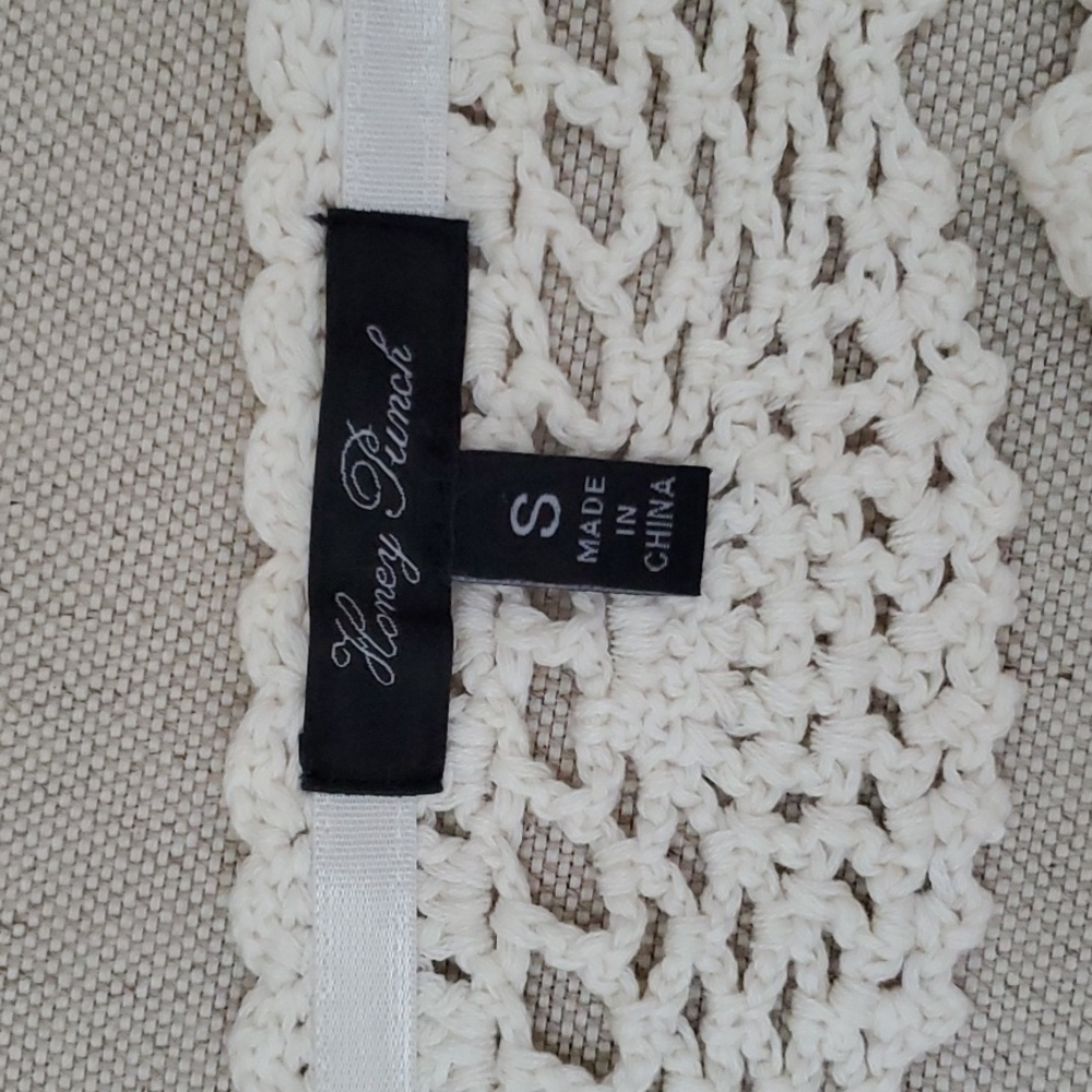 Honey Punch Crochet Crop Top - Picture 6 of 6